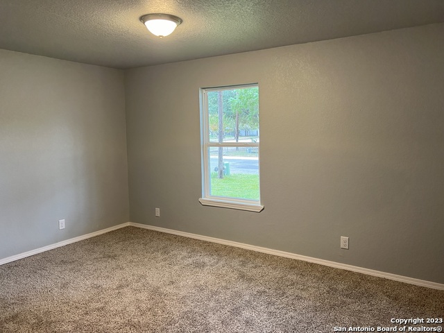 1207 Plum St Property Photo 13