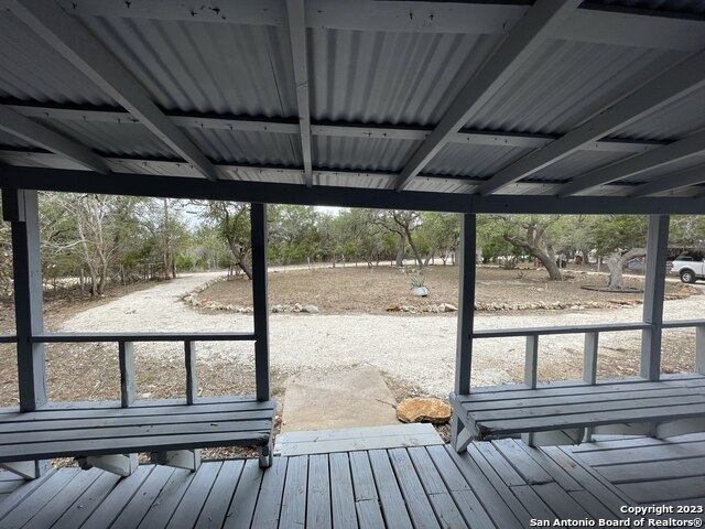 125 Pecan Dr Property Photo 2