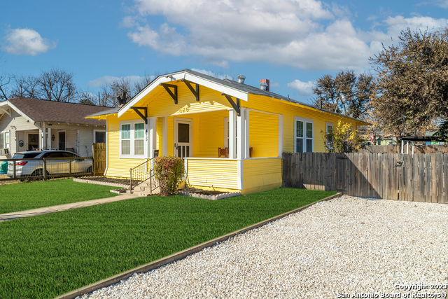 475 E French Pl Property Photo 5