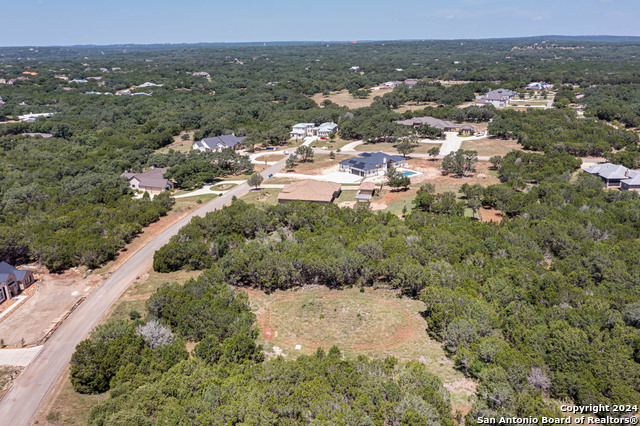 27230 Eichenbaum Rd Property Photo 10