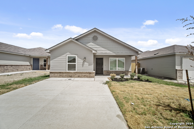 1431 Outrigger Way Property Photo 1