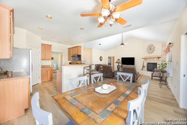 9587 Fm-2200 Property Photo 5