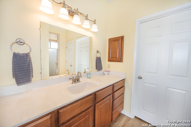 9587 Fm-2200 Property Photo 11