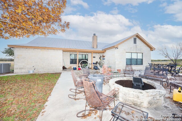 9587 Fm-2200 Property Photo 13