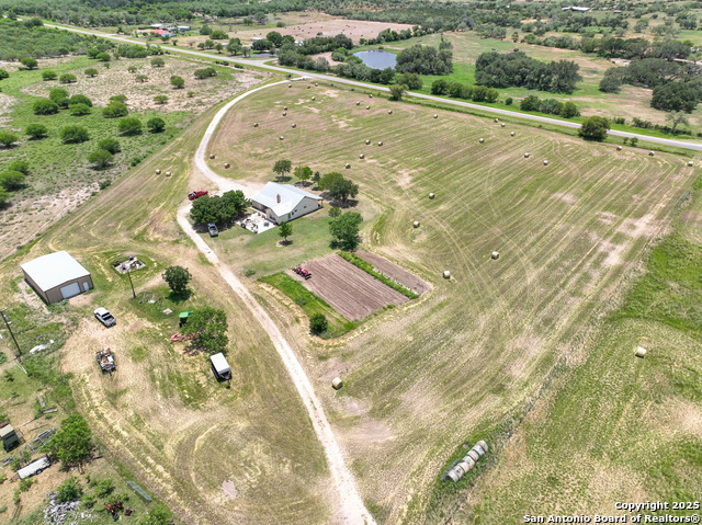 9587 Fm-2200 Property Photo 18