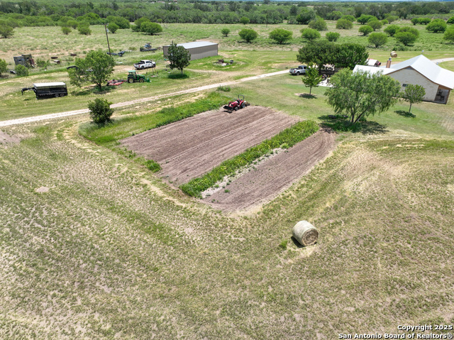 9587 Fm-2200 Property Photo 19