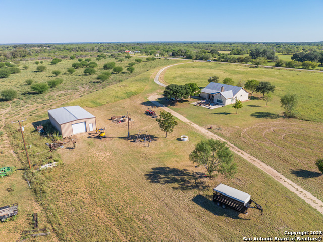 9587 Fm-2200 Property Photo 27