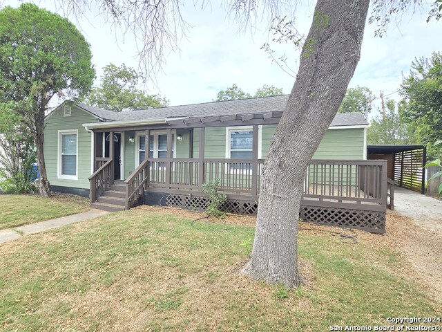 527 N Meadowlane Dr Property Photo 4