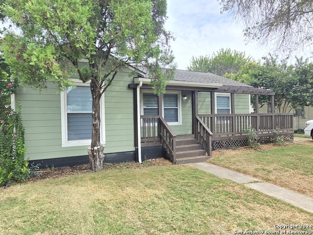 527 N Meadowlane Dr Property Photo 5