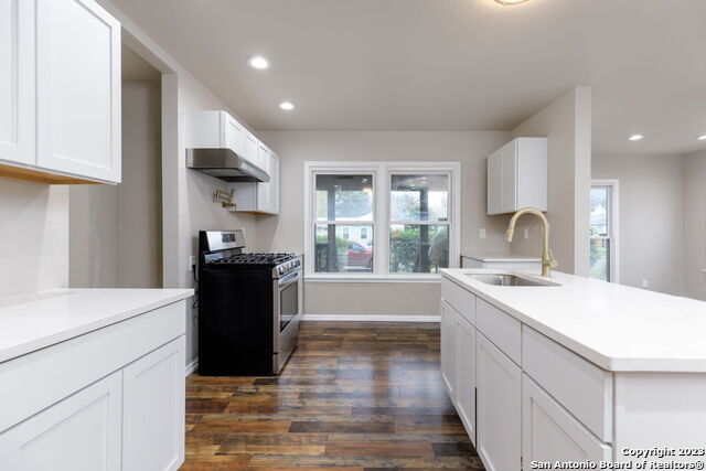 527 N Meadowlane Dr Property Photo 10