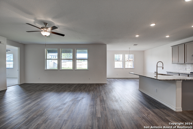 248 Jereth Crossing Property Photo 9