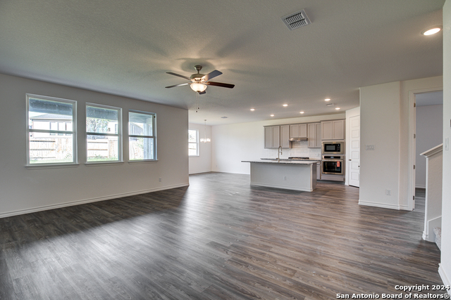 248 Jereth Crossing Property Photo 11
