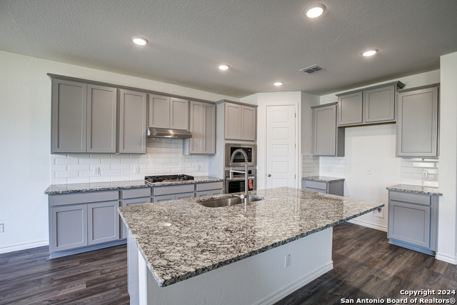 248 Jereth Crossing Property Photo 14
