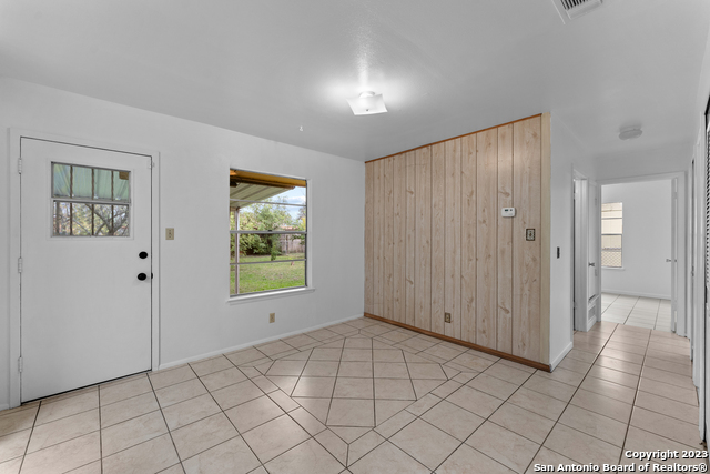 8627 Cape Valley St Property Photo 9