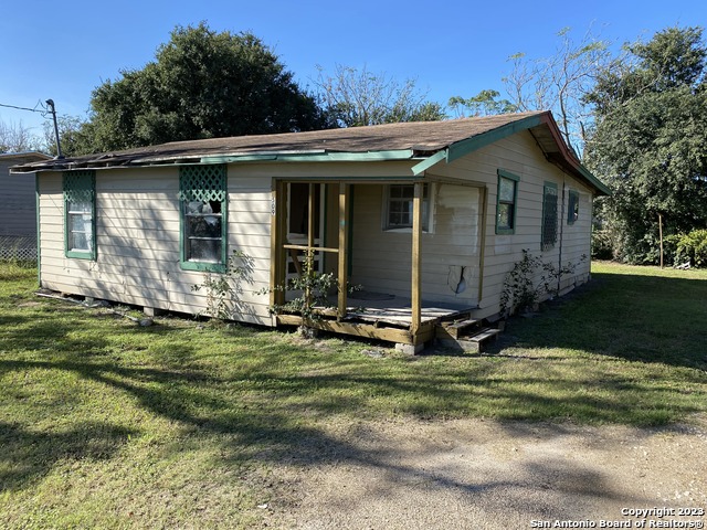 509 N State Highway 359 Property Photo 1