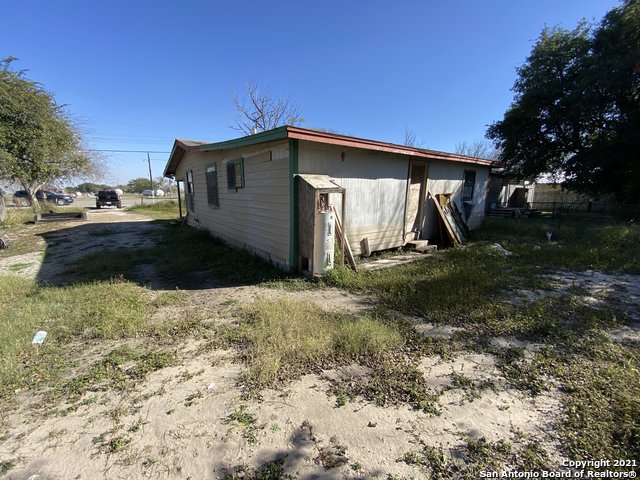 509 N State Highway 359 Property Photo 3