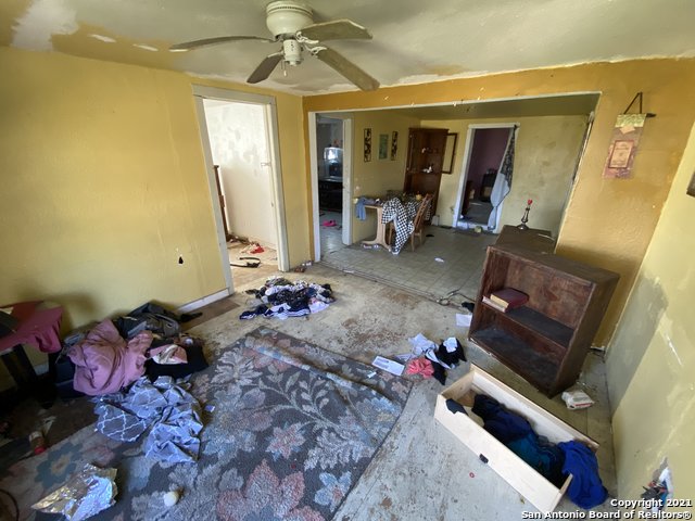 509 N State Highway 359 Property Photo 6