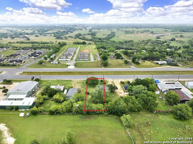 2315 Hwy 181 Property Photo 8