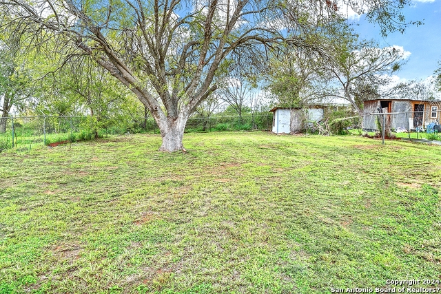 2315 Hwy 181 Property Photo 14