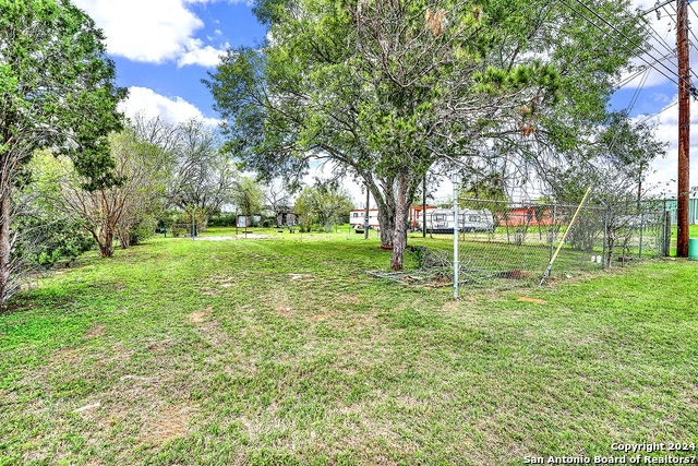 2315 Hwy 181 Property Photo 17