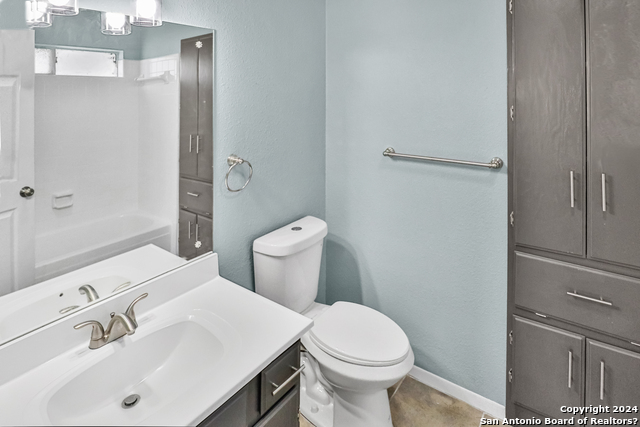 6207 Desert Sun St Property Photo 15