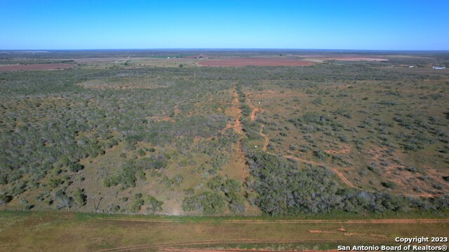 1913 County Road 3000 Property Photo 24