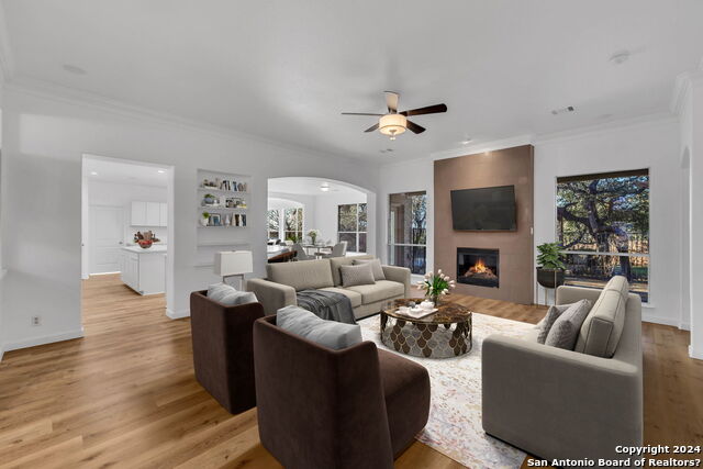 1042 Solitude Cove Property Photo 5