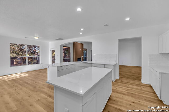 1042 Solitude Cove Property Photo 23