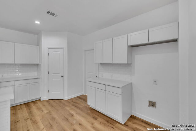 1042 Solitude Cove Property Photo 25