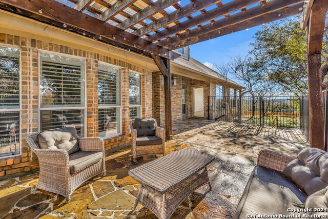 1042 Solitude Cove Property Photo 60