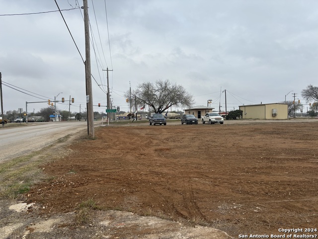 30 S Edwards Ave Property Photo 2