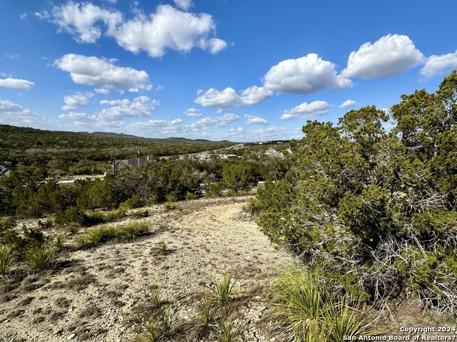 25218 Singing Rain Property Photo 4