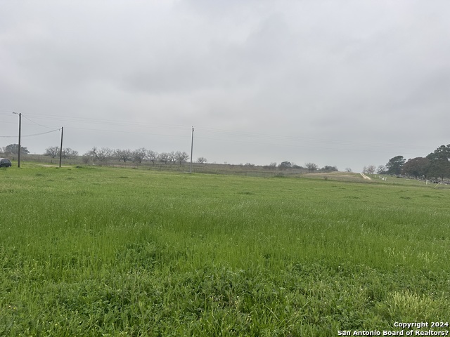 115 Us Highway 87 E Property Photo 1