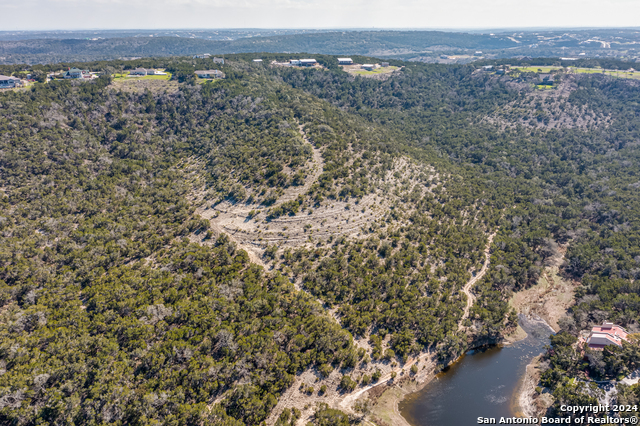 1081 Hillside Vw Property Photo 12