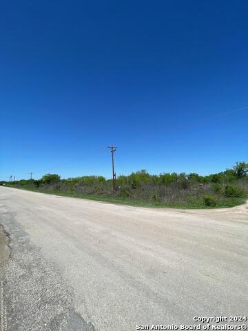 00 Cr 5216 Property Photo 3