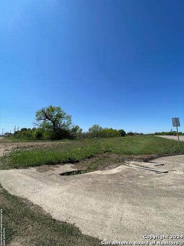 00 Cr 5216 Property Photo 4