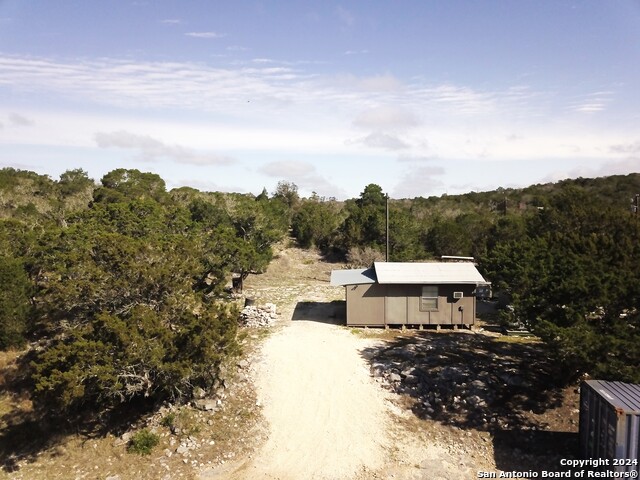 1926 Mitchell Ranch Rd Property Photo 1