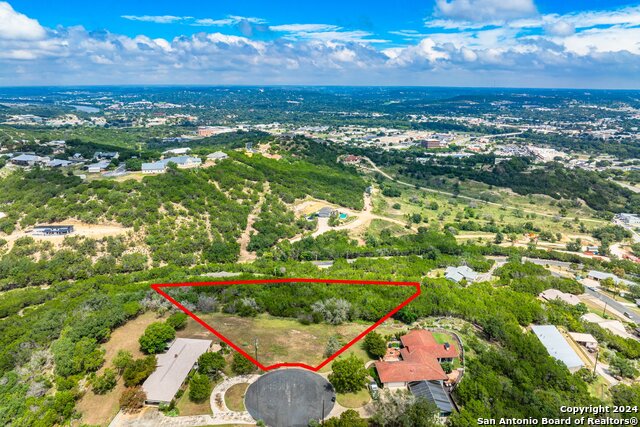 329 Loma Vista Property Photo 6