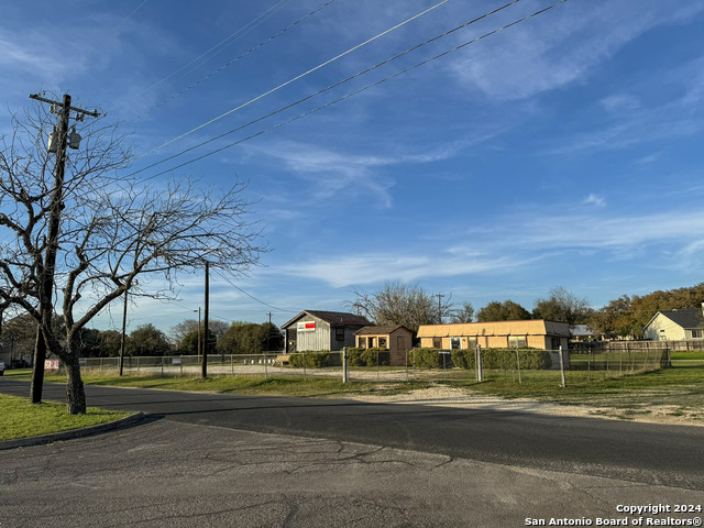 119 Ebner Property Photo 8