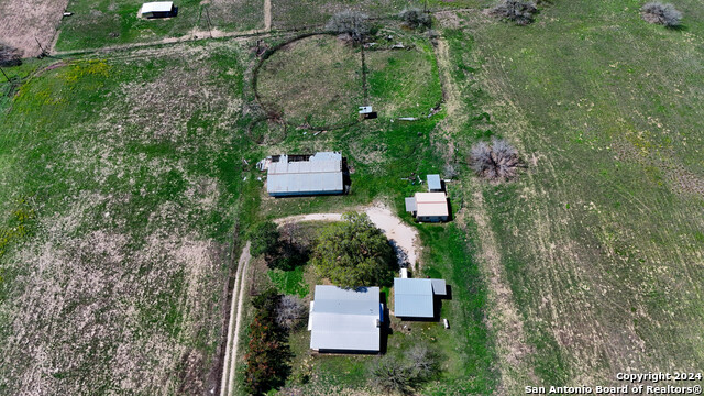 1221 Us-181 N Property Photo 15