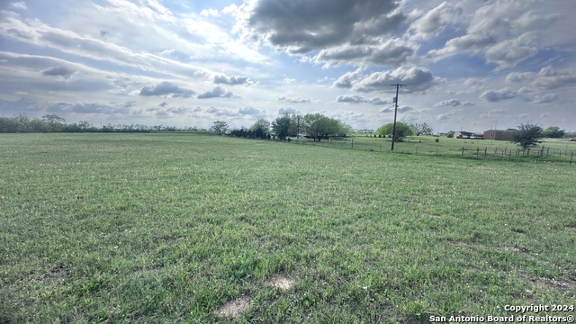1 County Rd # 163 Property Photo 3