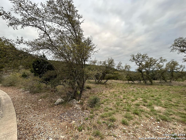 863 Private Road 1742 Property Photo 6