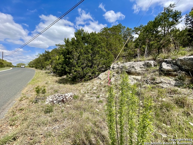 2342 Bobcat Dr Property Photo 4