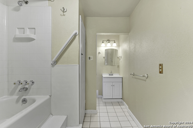 217 W Main St Property Photo 23