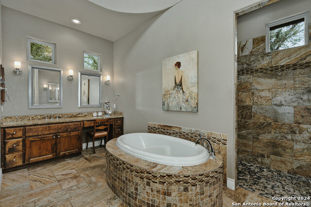 7610 Ramble Rdg Property Photo 21