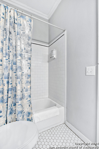 103 Saint Charles Property Photo 32