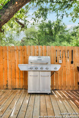 103 Saint Charles Property Photo 39
