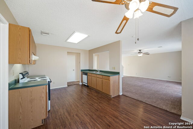 8023 Chestnut Cedar Property Photo 11