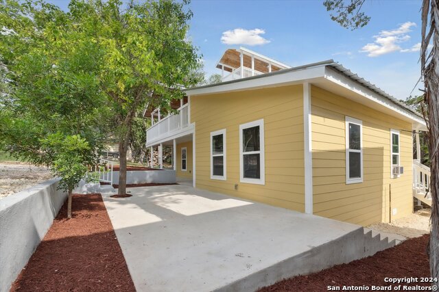 497 Black Bass Road Property Photo 7