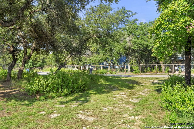 527 Canyon Edge Property Photo 10